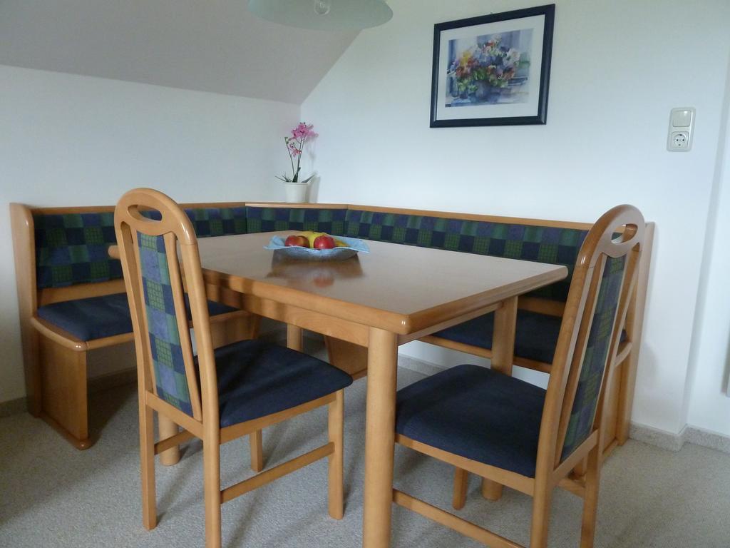 Ferienwohnung Haus Schönblick Strobl Zimmer foto